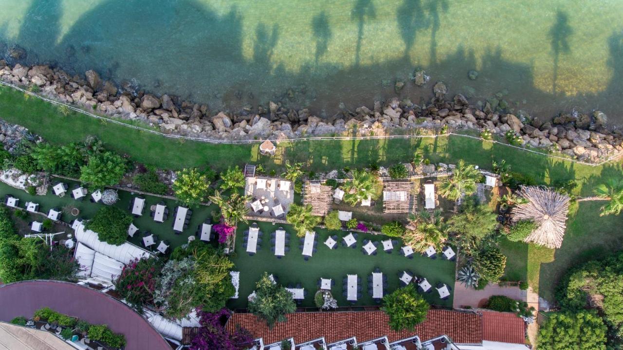 Hotel Lido Degli Scogli โครโตเน ภายนอก รูปภาพ